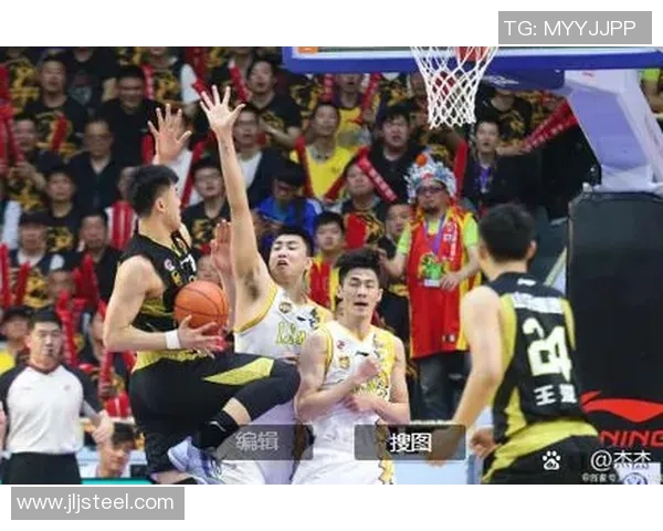 全国锦标赛回顾:杭州篮球队展现强大实力与团队协作精神 全国锦标赛回顾:杭州篮球队展现强大实力与团队协作精神