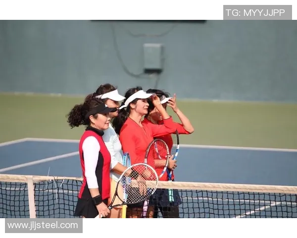 南京网球队在全国网球耐力排名中创下历史新高引发广泛关注与赞誉 南京网球队在全国网球耐力排名中创下历史新高引发广泛关注与赞誉